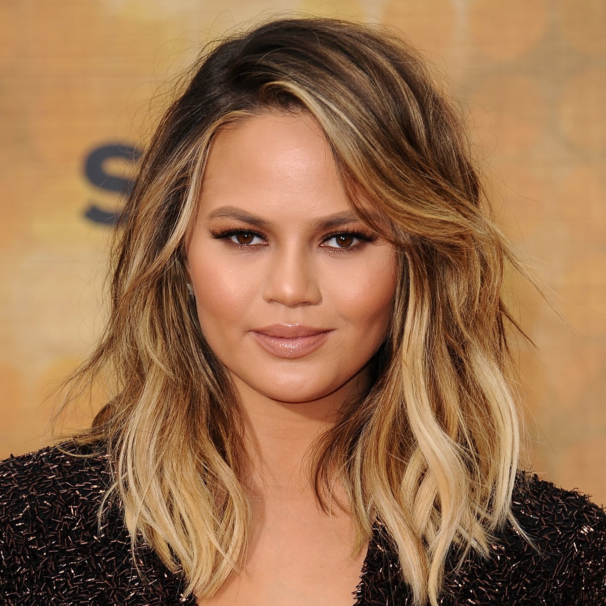 Chrissy Teigen : deux ans après la perte de son bébé, elle annonce être enceinte