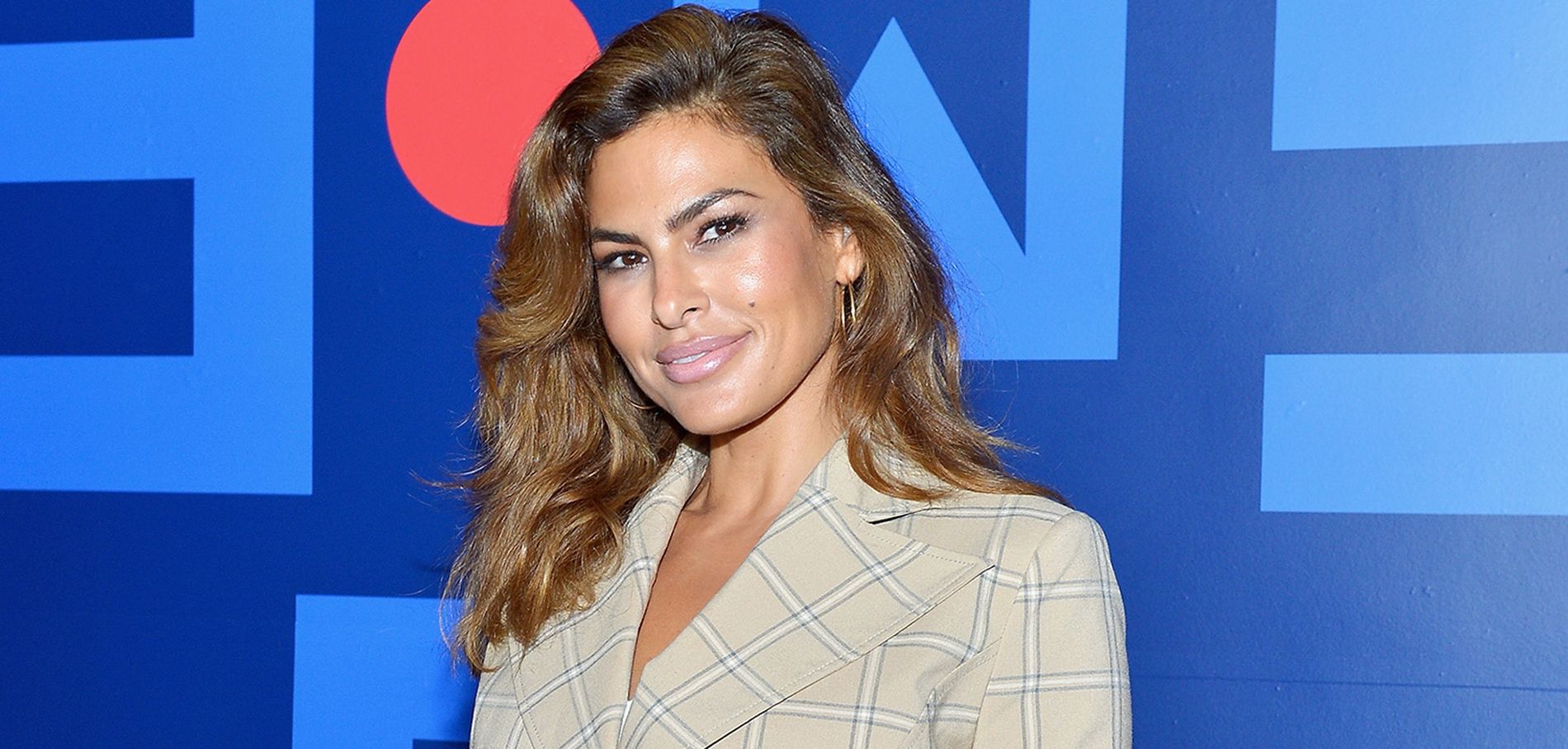 Eva Mendes maquillée par ses filles : Son selfie qui amuse la Toile !