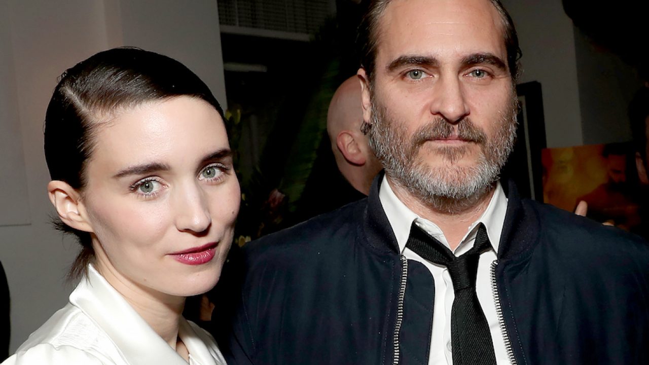 Joaquin Phoenix et Rooney Mara parents : le prénom de leur fils n'a pas été choisi au hasard