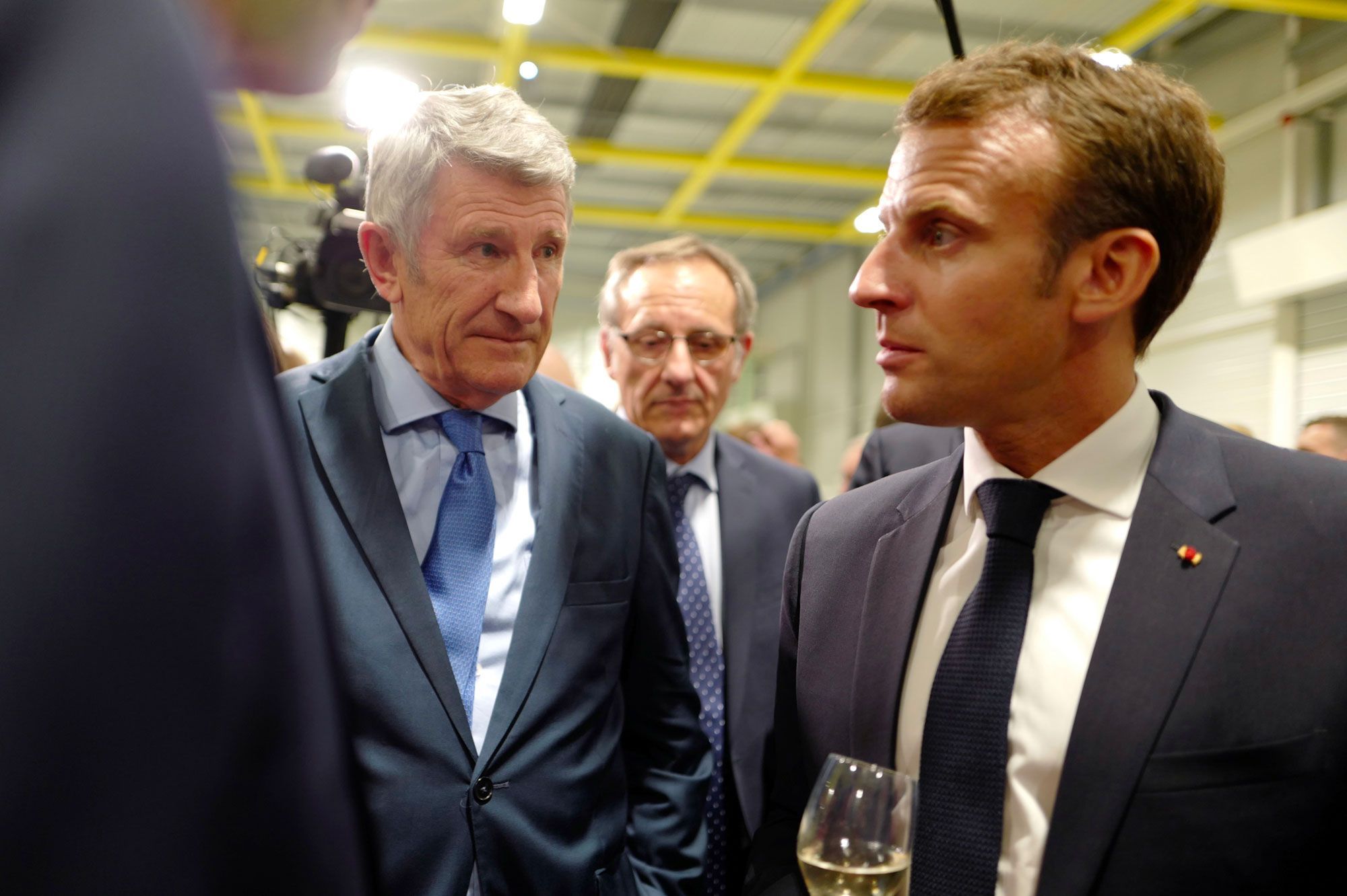  Philippe de Villiers et Emmanuel Macron @DR