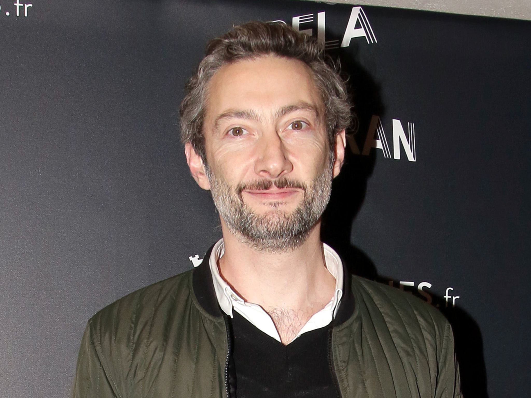 Vincent Desagnat papa pour la troisième fois : Il partage une photo de son nouveau-né !