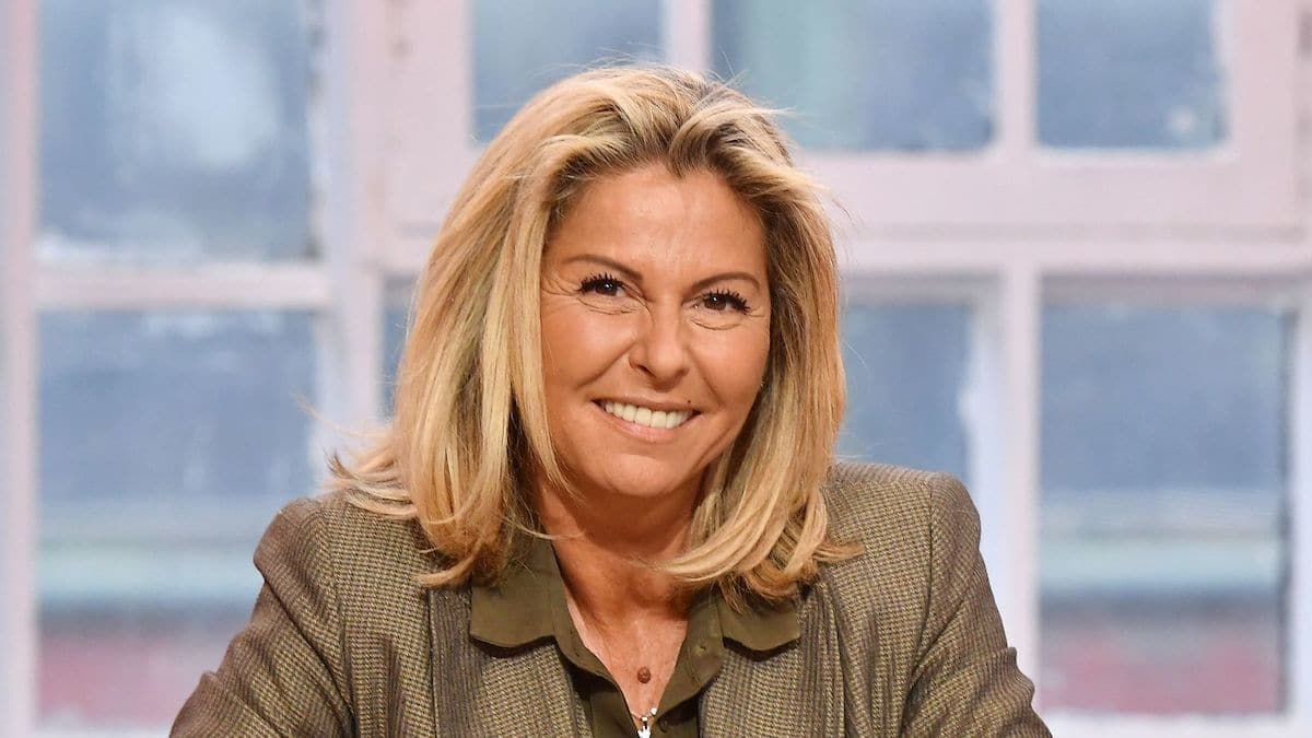 Affaire Conclue : le comportement de Caroline Margeridon envers Julia Vignali agace les internautes