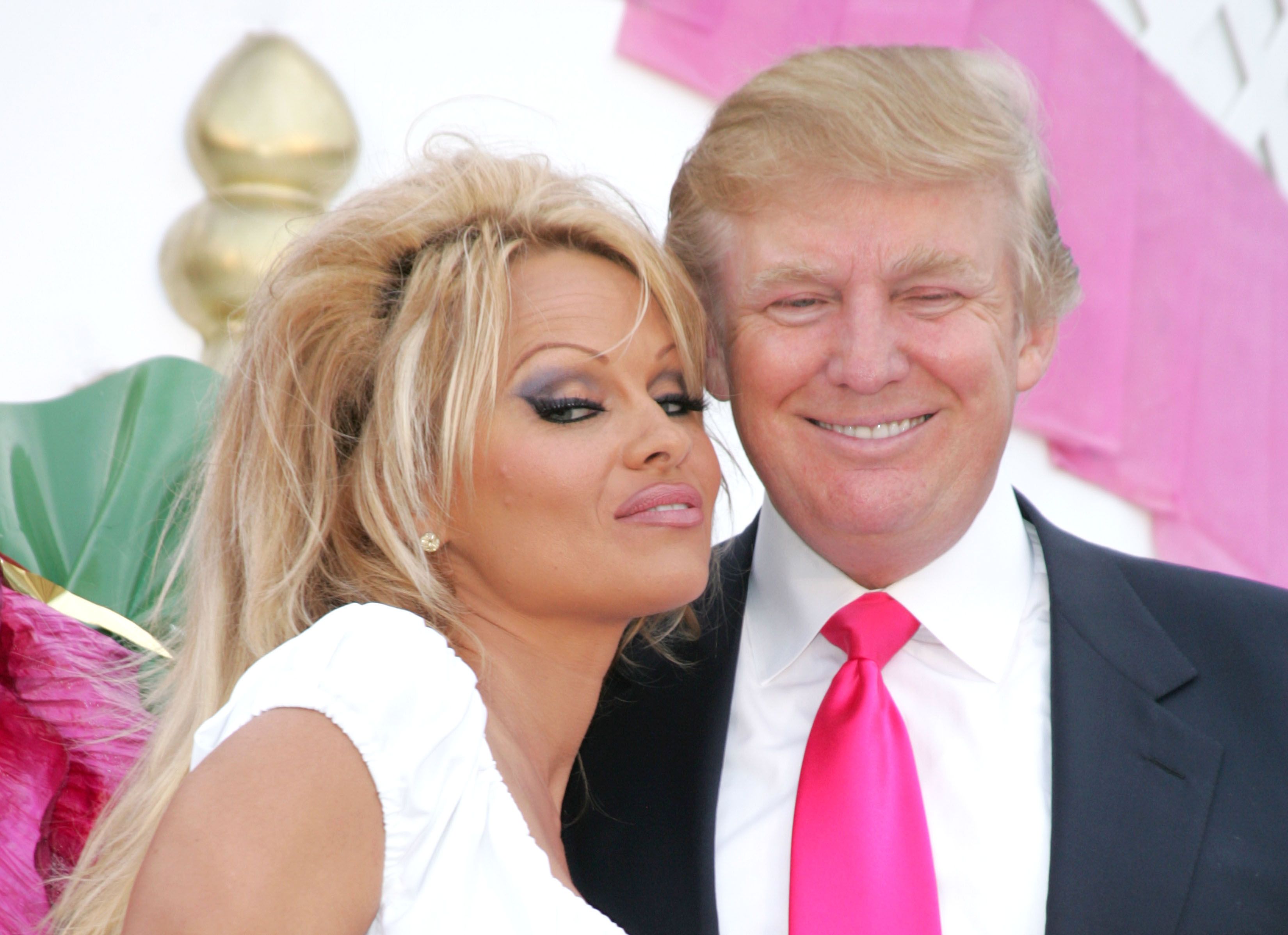 Donald Trump : pour fêter son anniversaire, il avait embauché Pamela Anderson