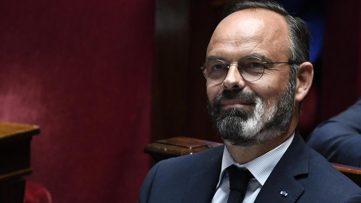 Edouard Philippe évoque pour la première fois sa maladie à l'origine de sa barbe blanche