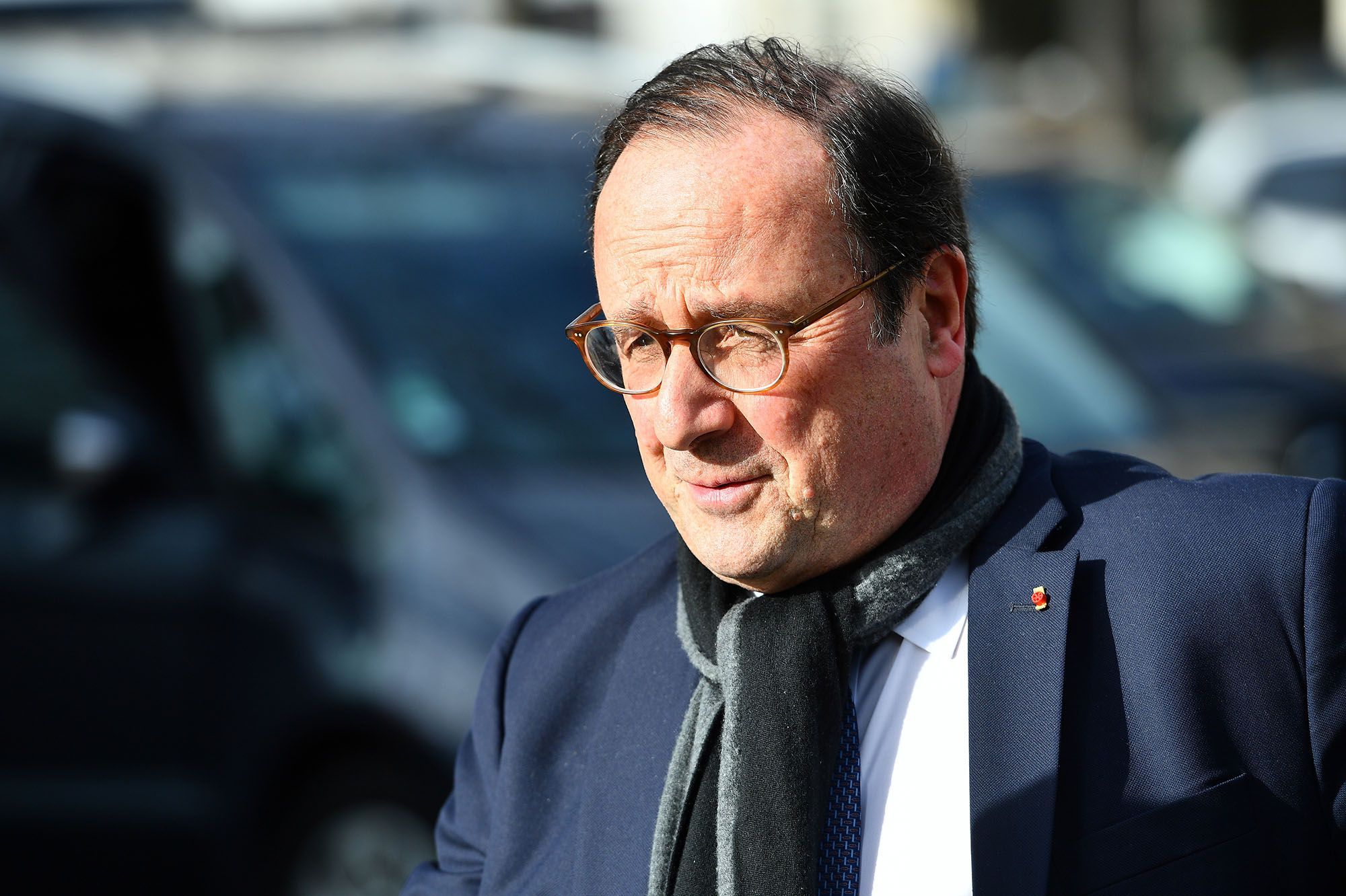 François Hollande : cet incroyable mensonge qu'il a inventé pour justifier un retard