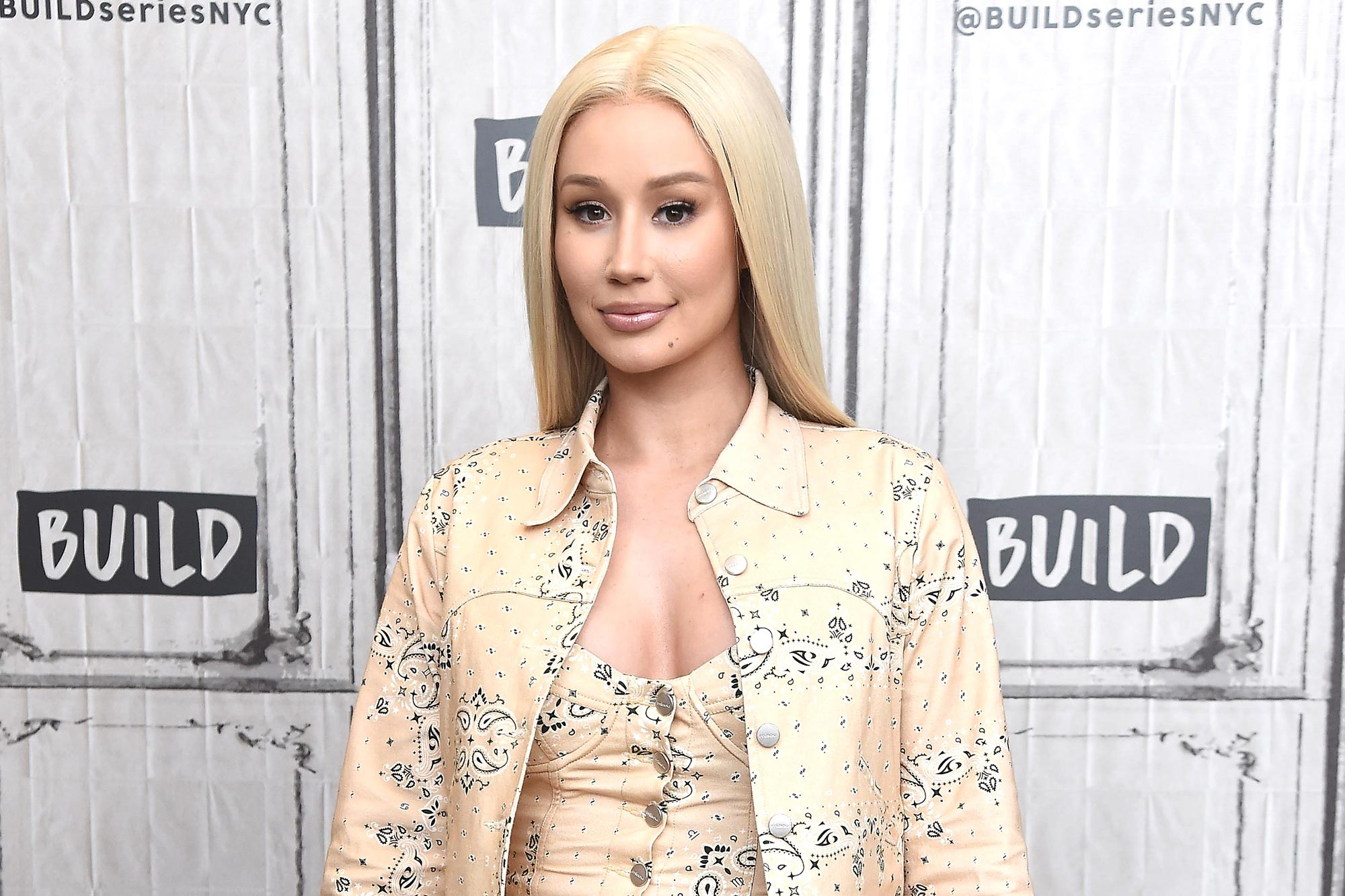 Iggy Azalea maman : Son annonce surprise agite la Toile