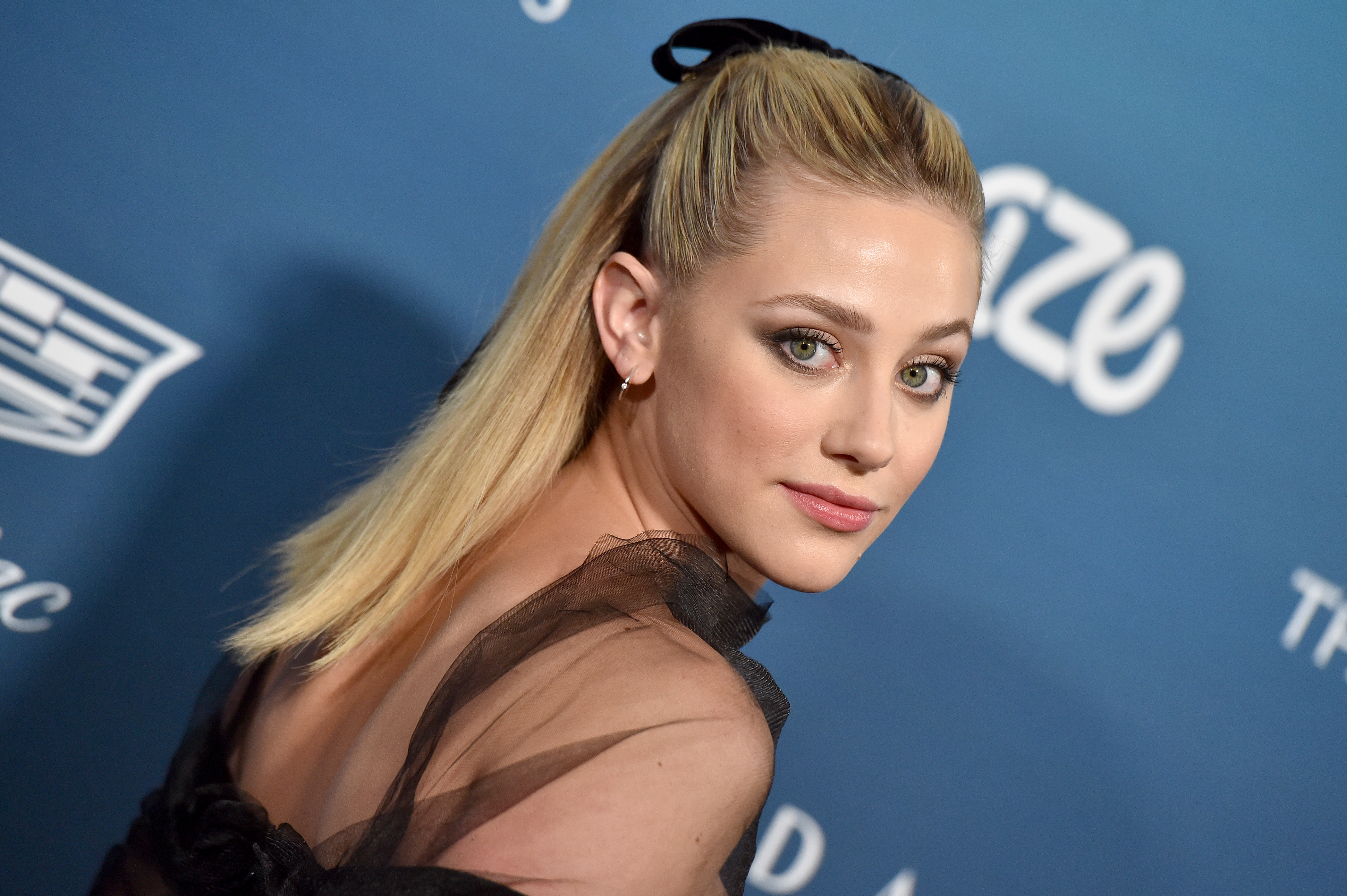 Lili Reinhart nue : Très critiquée, la star de Riverdale supprime sa photo