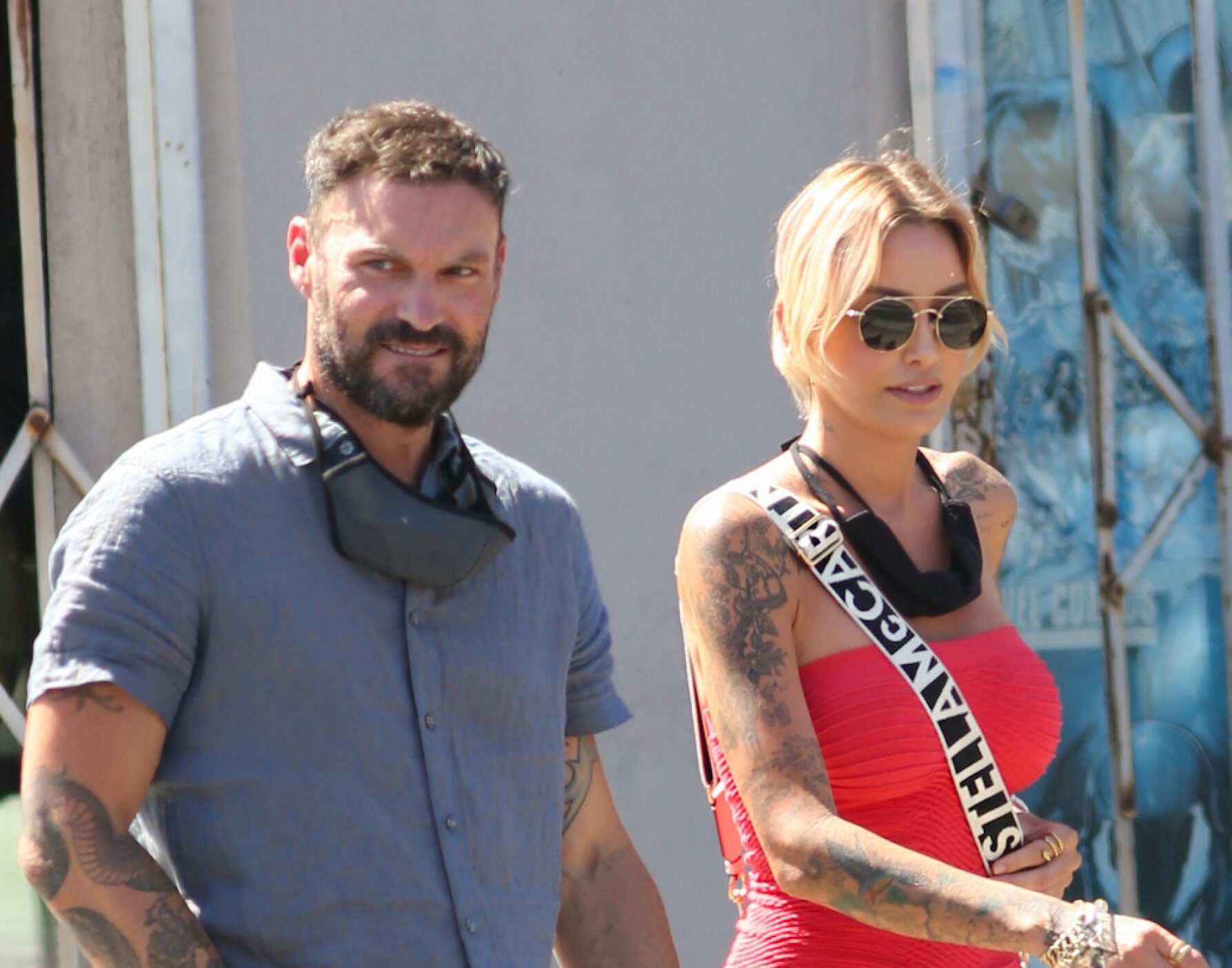 Harcelée par les fans de l'acteur, Tina Louise rompt avec Brian Austin Green