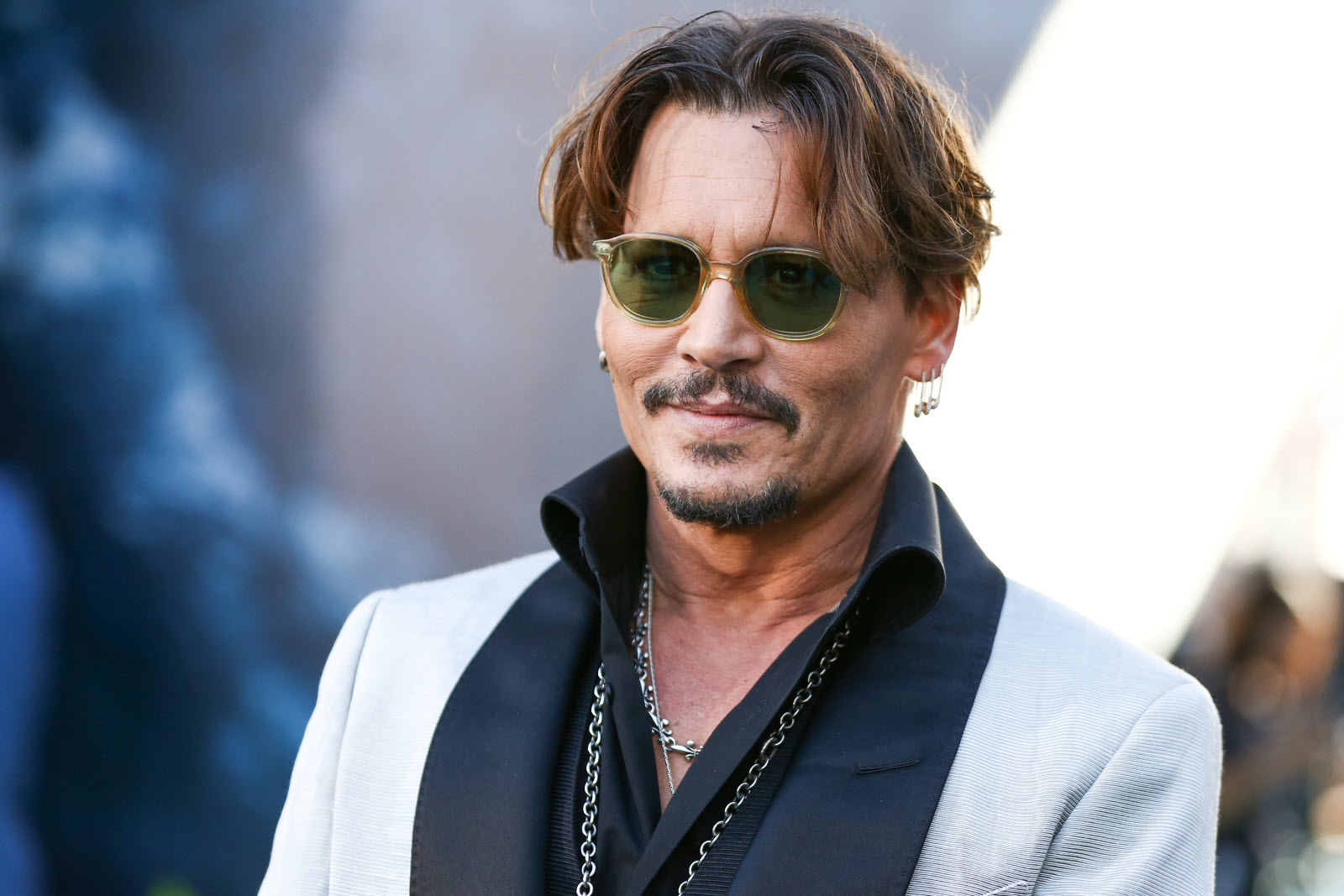 Johnny Depp reçoit un cadeau inattendu à l'arrivée pour son procès