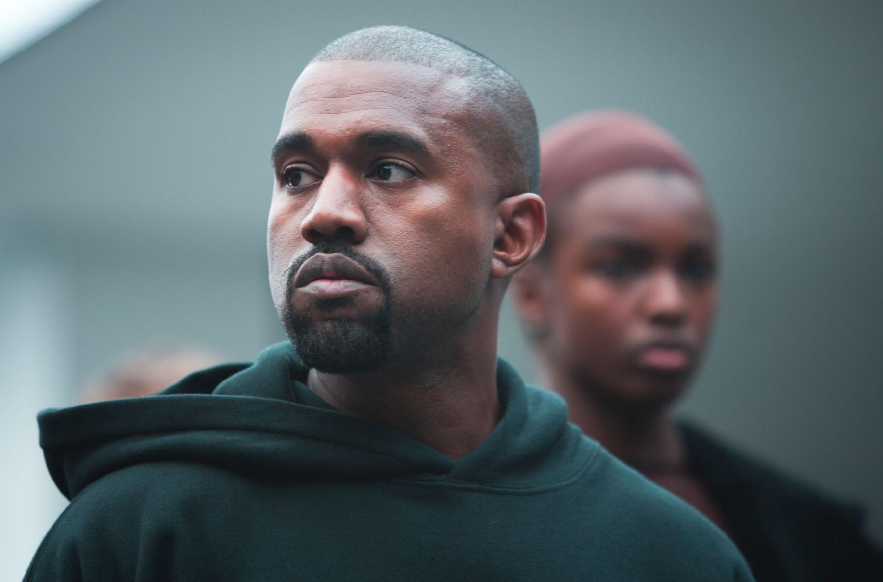 Kanye West audacieux : Son nouveau projet va vous donner le tournis !