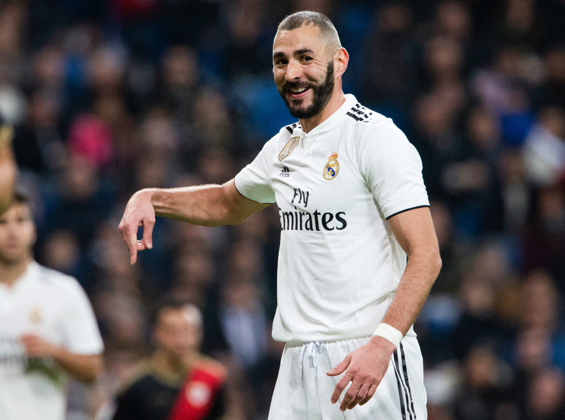 Karim Benzema rancunier : Il clash ouvertement Noël le Graët sur Twitter