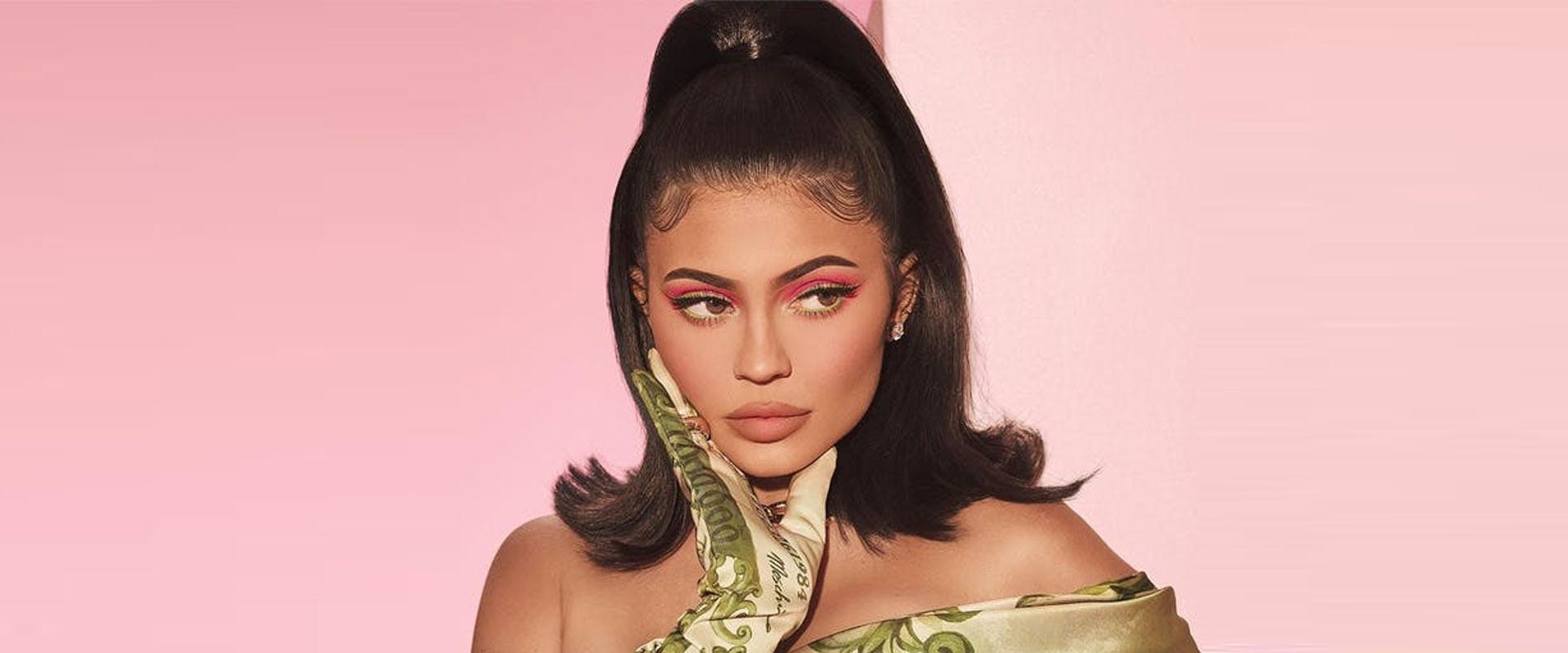 Kylie Jenner : Bombe sensuelle dans le désert, les fans déchaînés !