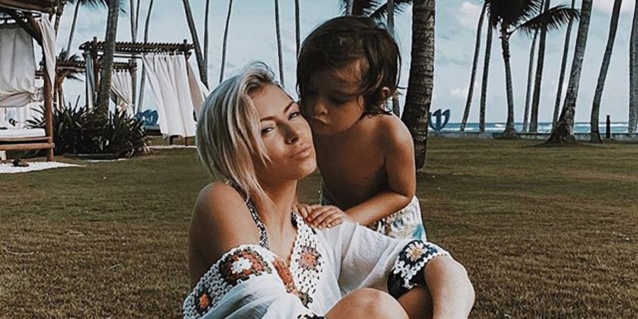  Stéphanie Clerbois et son fils Lyam @Instagram