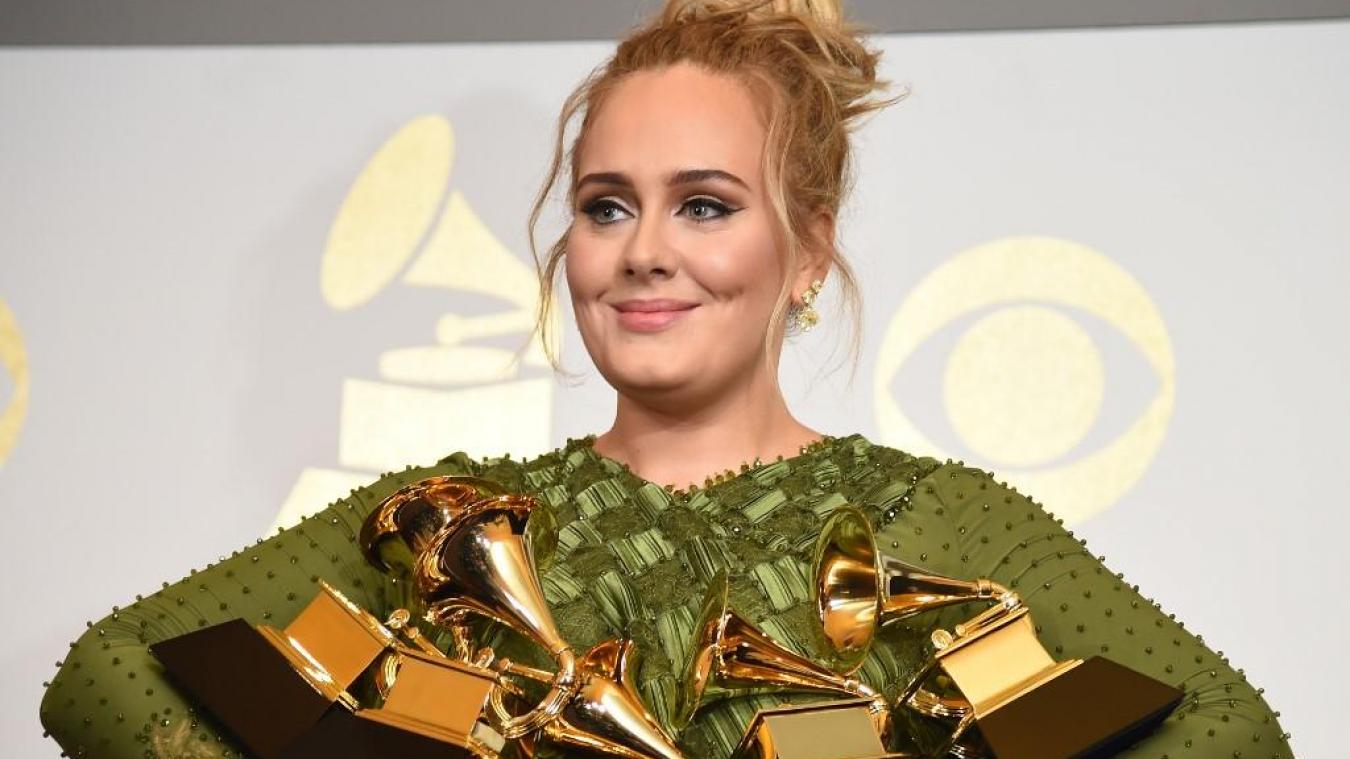 Adele à propos de son père : "Il est foutu !"