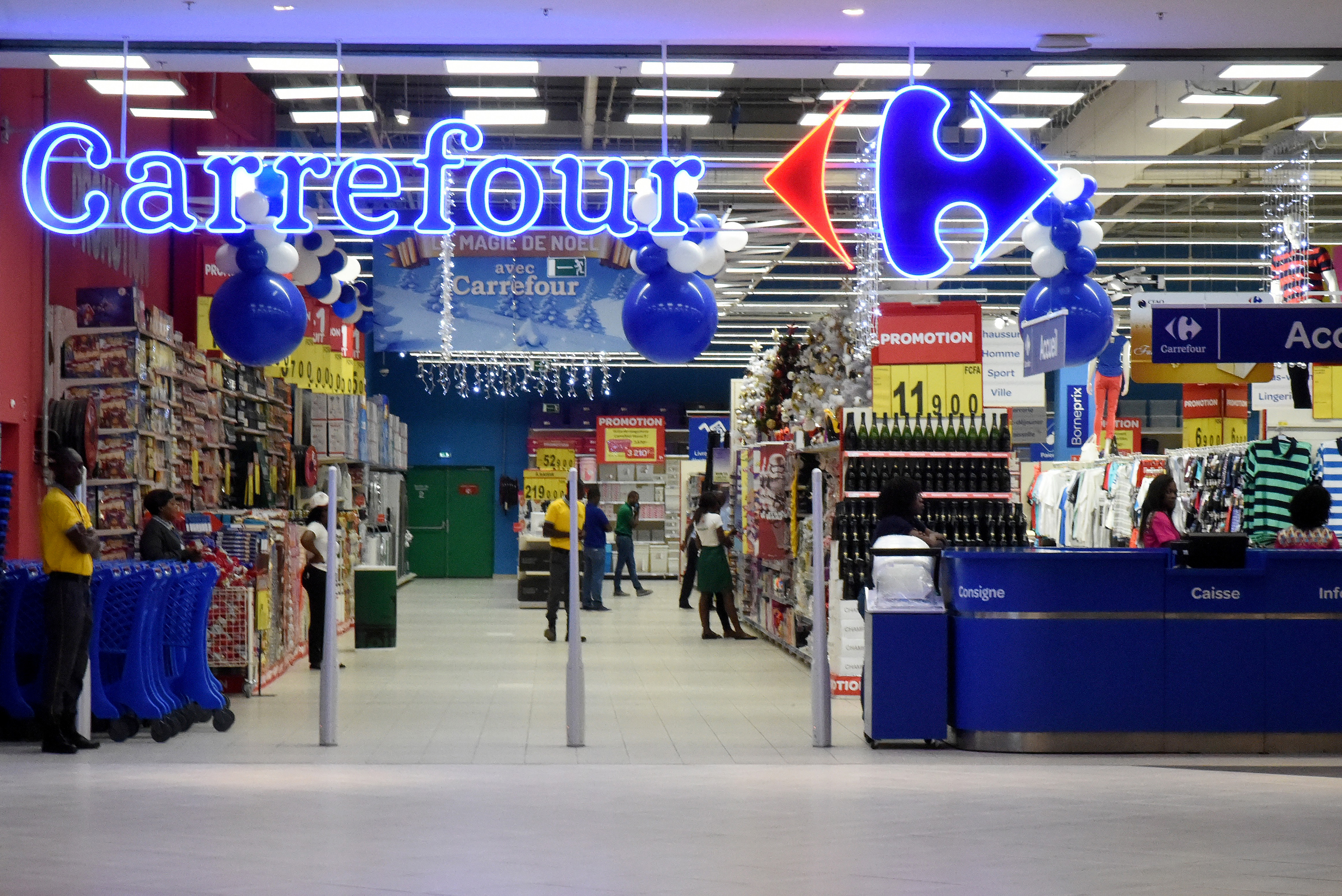 Carrefour : malgré un mort dans les rayons, le magasin reste ouvert