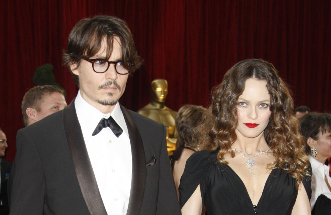 Vanessa Paradis et Johnny Depp : Leur fils Jack s'offre une ballade avec sa chérie