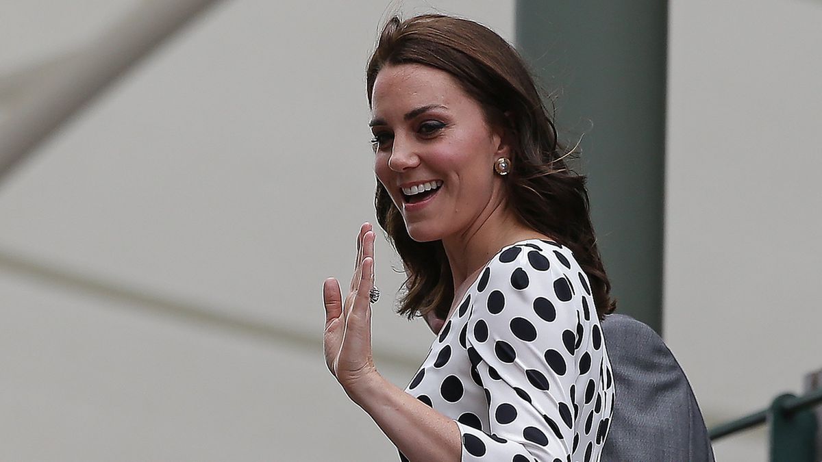 Kate Middleton fait sensation en robe Zara à 11 euros