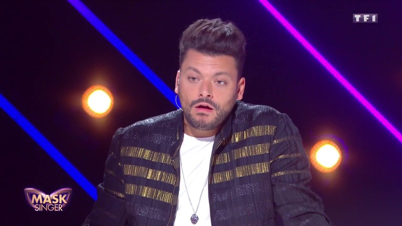 Kev Adams vexé sur le tournage de Mask Singer : &quot;Il boude comme un enfant gâté&quot;