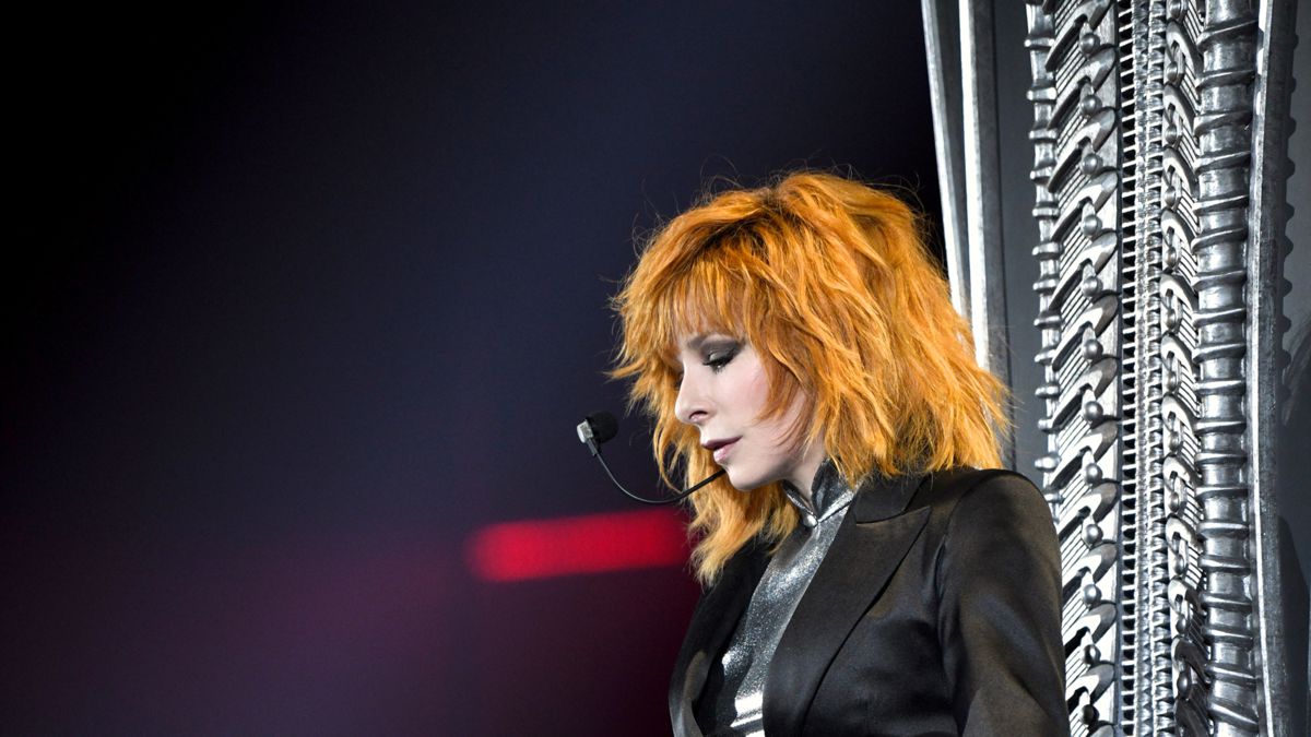 Mylène Farmer évoque ses blessures intimes et sa peur de l'abandon