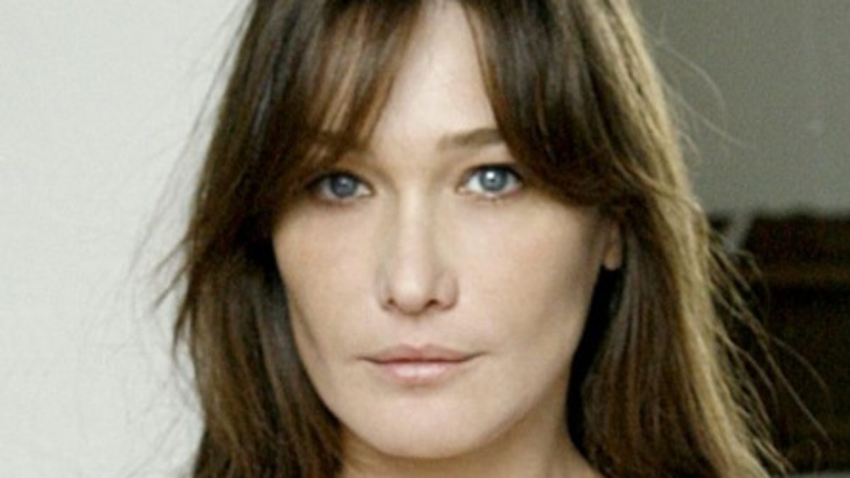 Carla Bruni agacée par les films de sa soeur Valeria Bruni Tedeschi ?