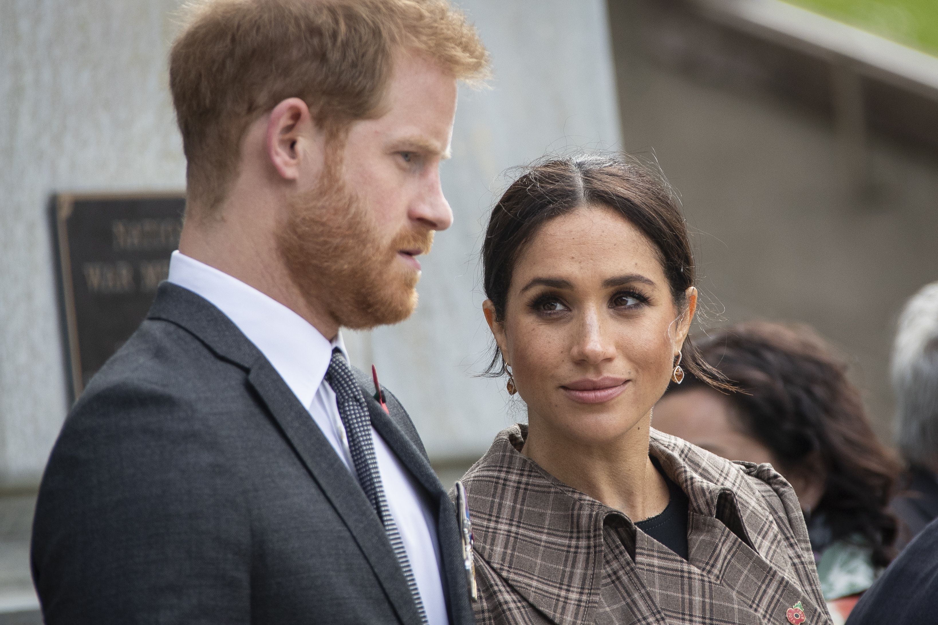 Clash ! Meghan Markle et le Prince Harry traités d'extra-terrestres par un membre de la famille royale !