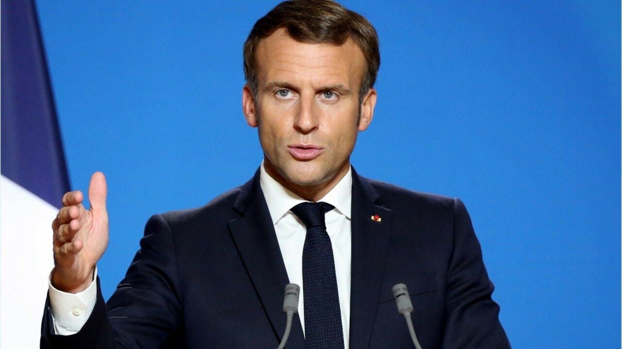 Emmanuel Macron : L’annonce du couvre-feu fait bondir les célébrités !