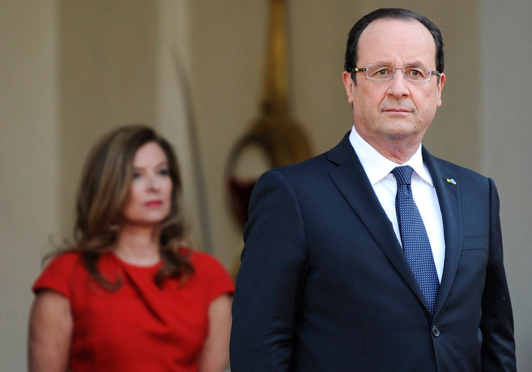 François Hollande a repoussé sa rupture avec Valérie Trierweiler pour une étrange raison...