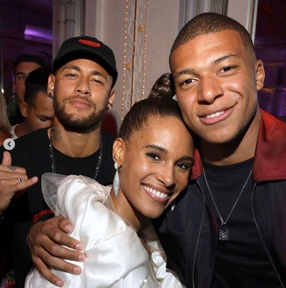 Kylian Mbappé en couple avec le mannequin Cindy Bruna ?