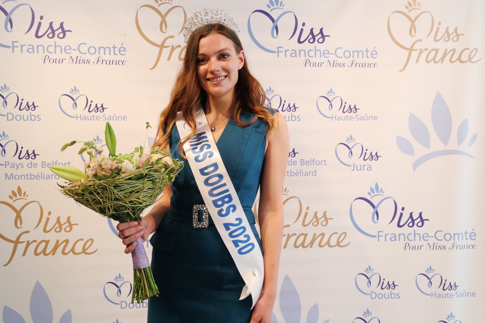Le père d’Anastasia Salvi, la Miss Franche-Comté destituée, accuse le Comité Miss France de complot