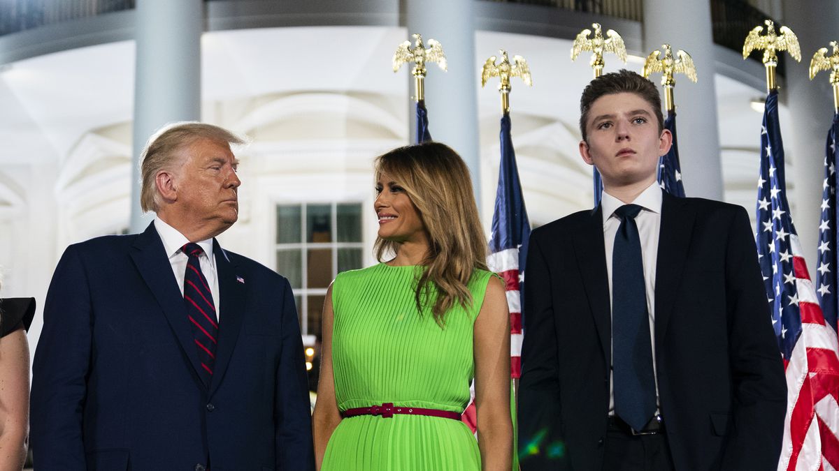  Donald, Melania et Barron Trump @ Evan Vucci/ AP Photo