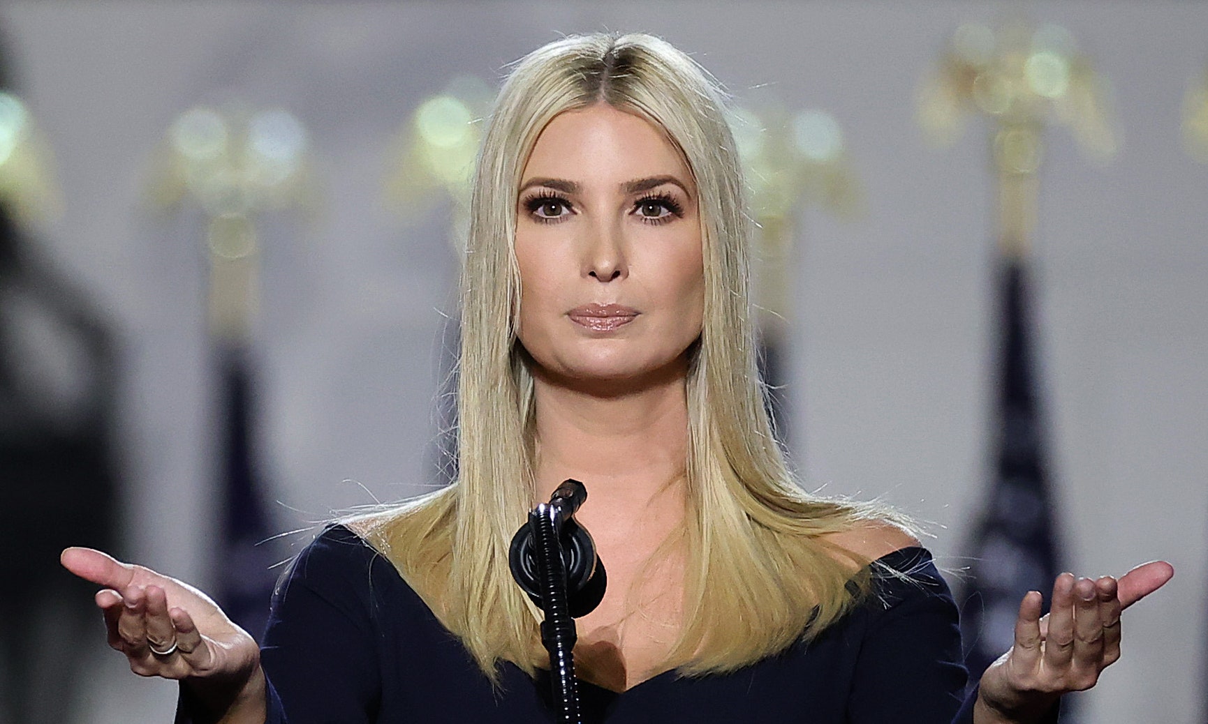 Défaite de Donald Trump : sa fille Ivanka Trump inquiète ne veut pas "retourner vendre des chaussures"