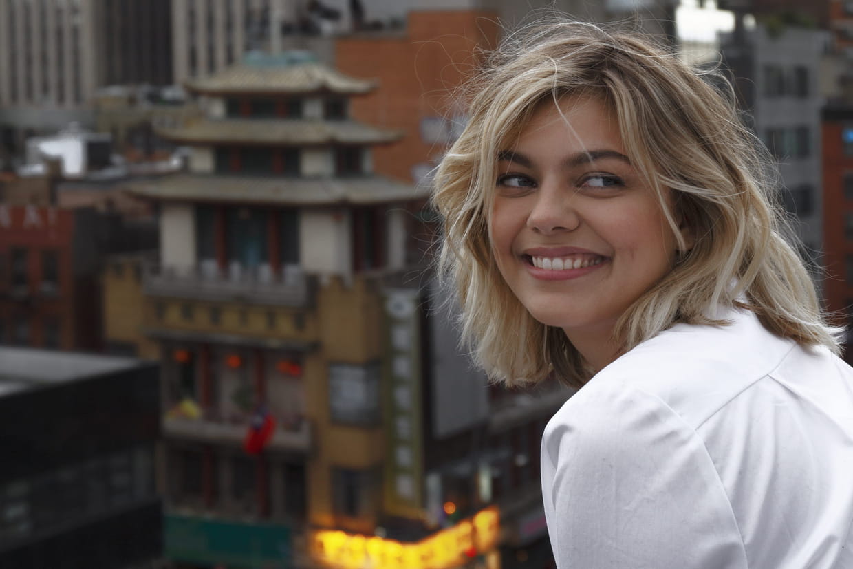 Louane révèle avoir plus de 30 tatouages dont un dans un endroit insolite !