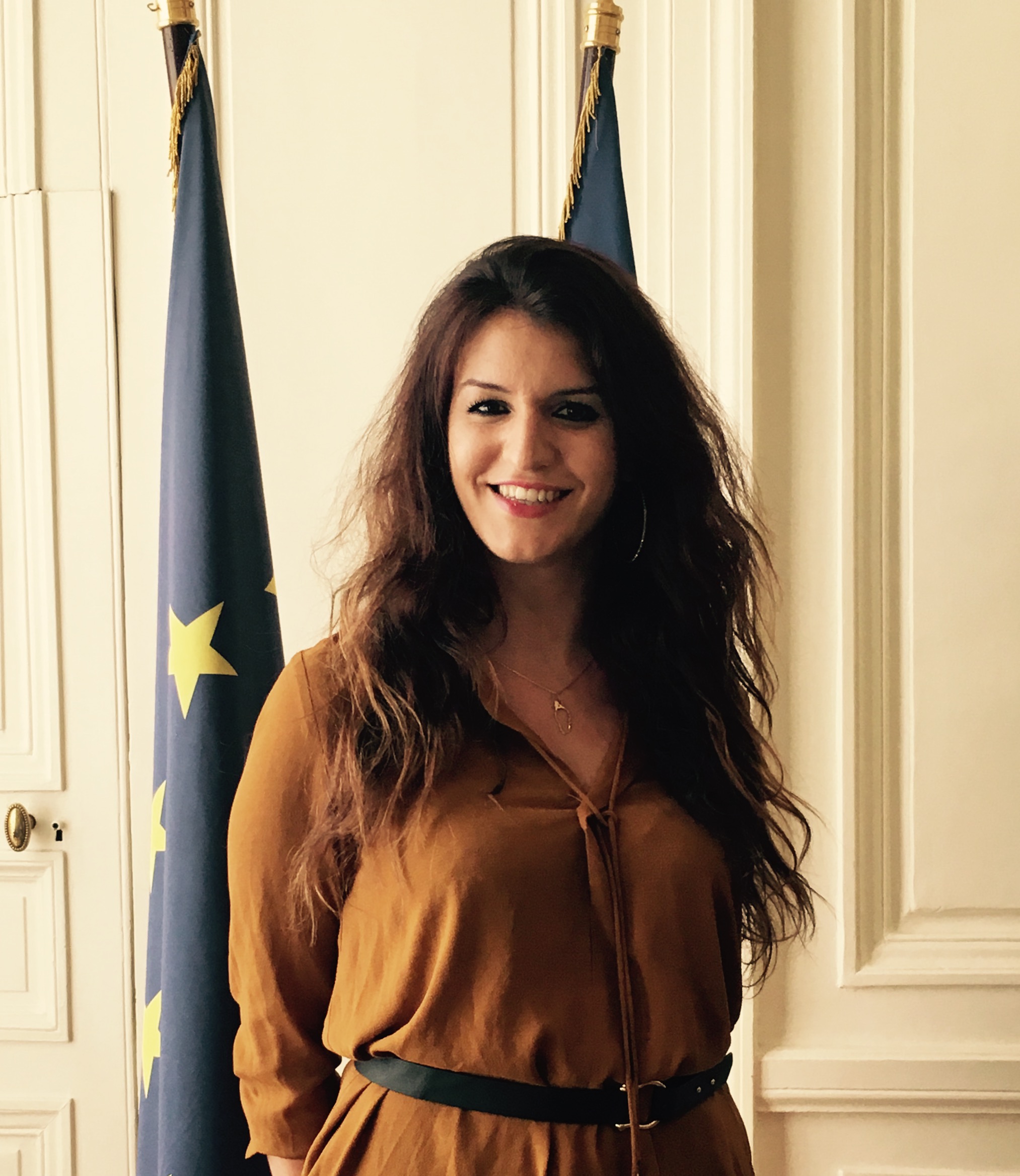 Marlène Schiappa : Elle crée son compte TikTok et c'est embarrassant...