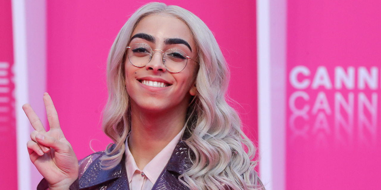 Bilal Hassani avoue avoir eu plusieurs fois recours à la chirurgie esthétique