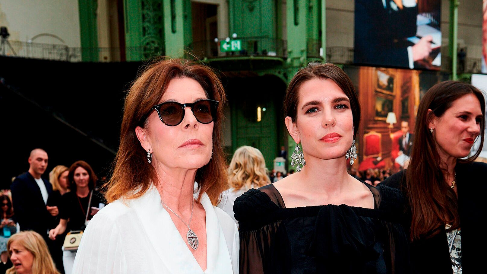 Charlotte Casiraghi seule contre tous : cette décision qui a mis Caroline de Monaco "dans une colère noire"