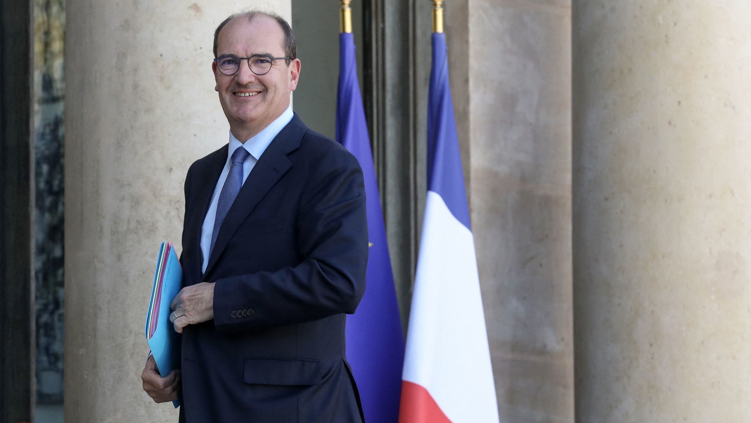 Jean Castex et son épouse posent en Une de Paris Match... Le Premier ministre moqué sur les réseaux sociaux
