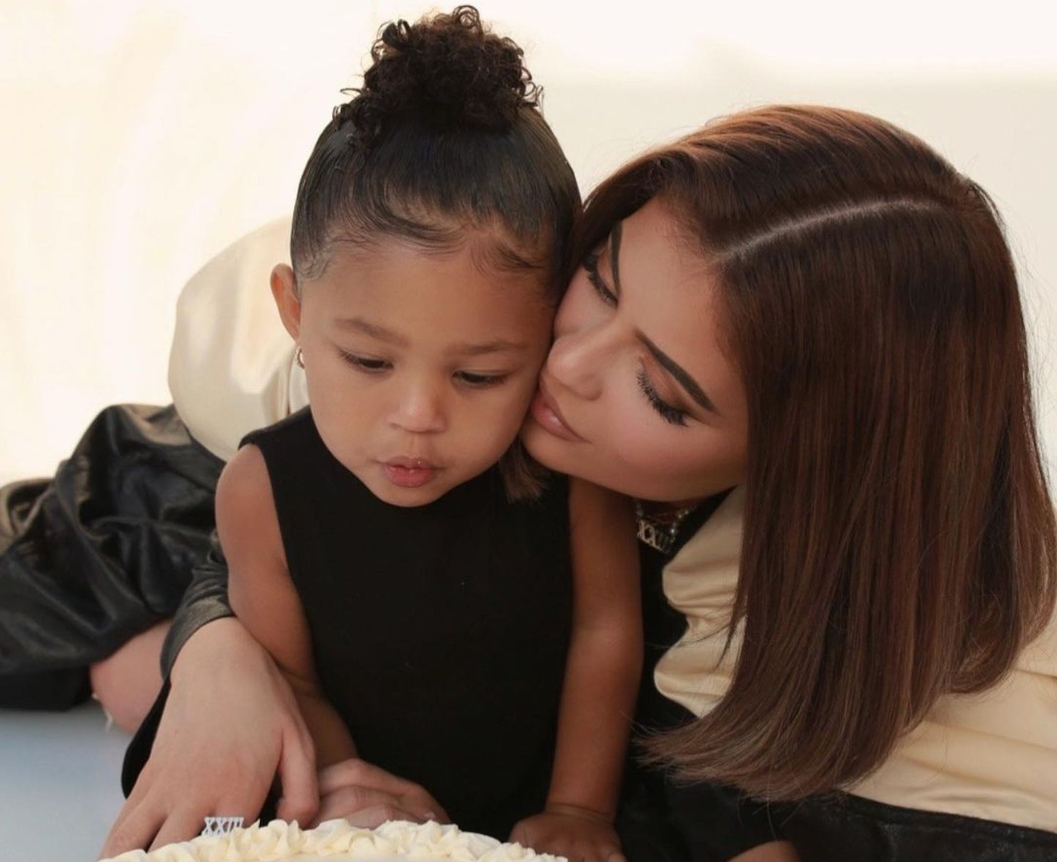 Kylie Jenner : Le prix exorbitant du sac à main de sa fille Stormi âgée de deux ans !