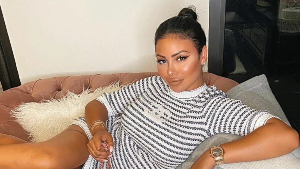 Maeva Ghennam déprimée après son emménagement à Dubaï : "Je ne suis pas très bien"