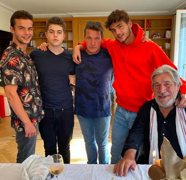 Benjamin Castaldi entouré de son père et de ses fils @instagram Benjamin Castaldi entouré de son père et de ses fils @instagram