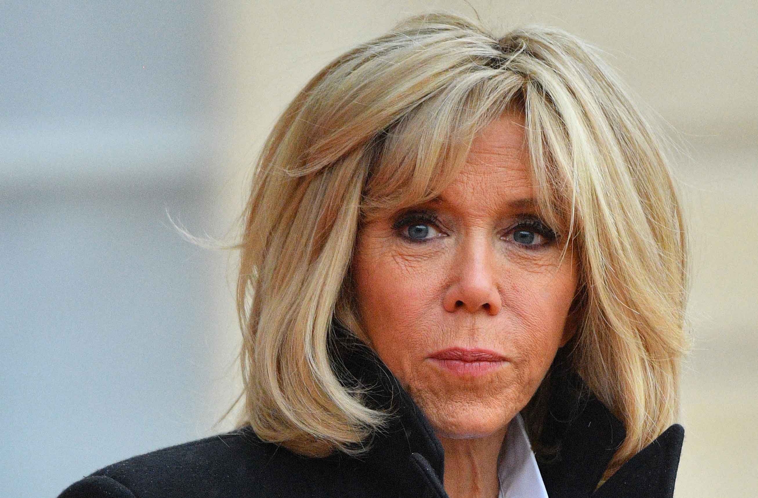 Brigitte Macron : Cette attaque de François Hollande qu'elle n'a ni oubliée, ni pardonnée