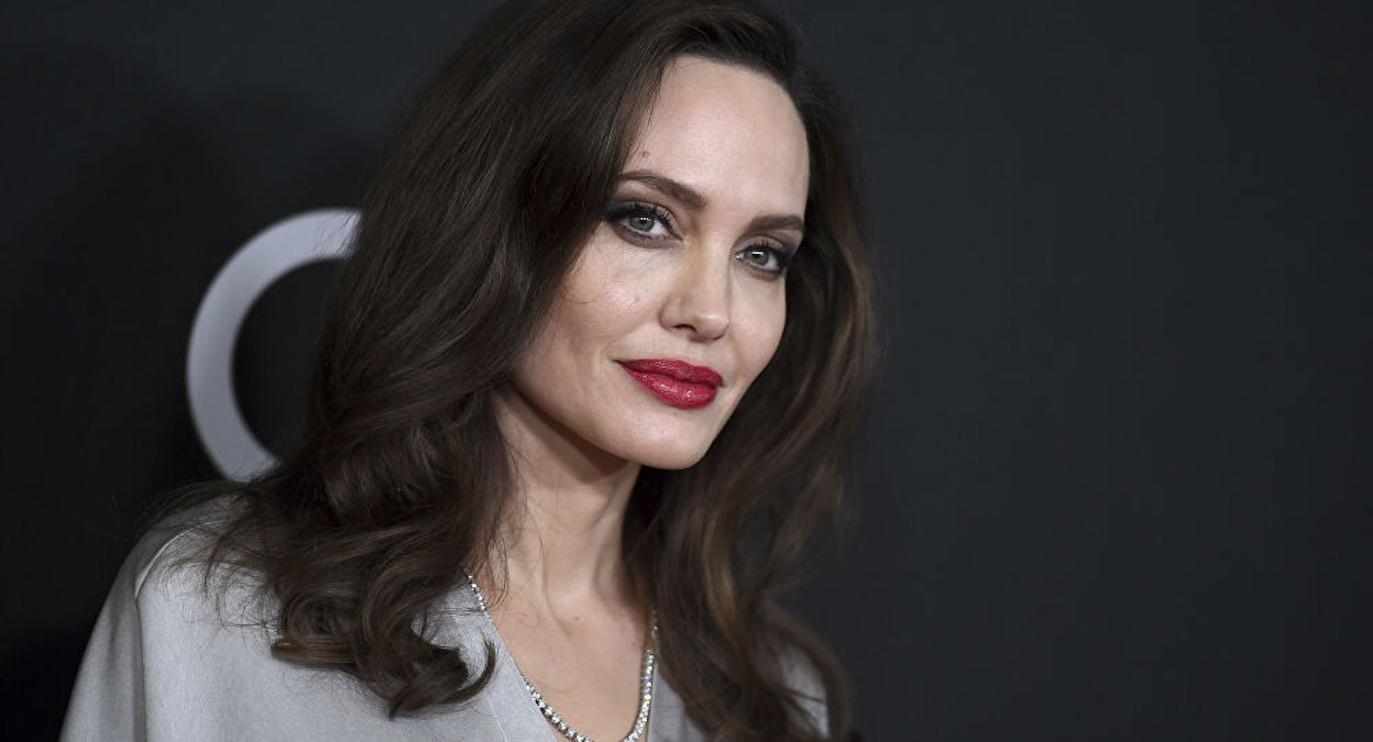 Angelina Jolie revend un cadeau de Brad Pitt et empoche 10 millions d’euros