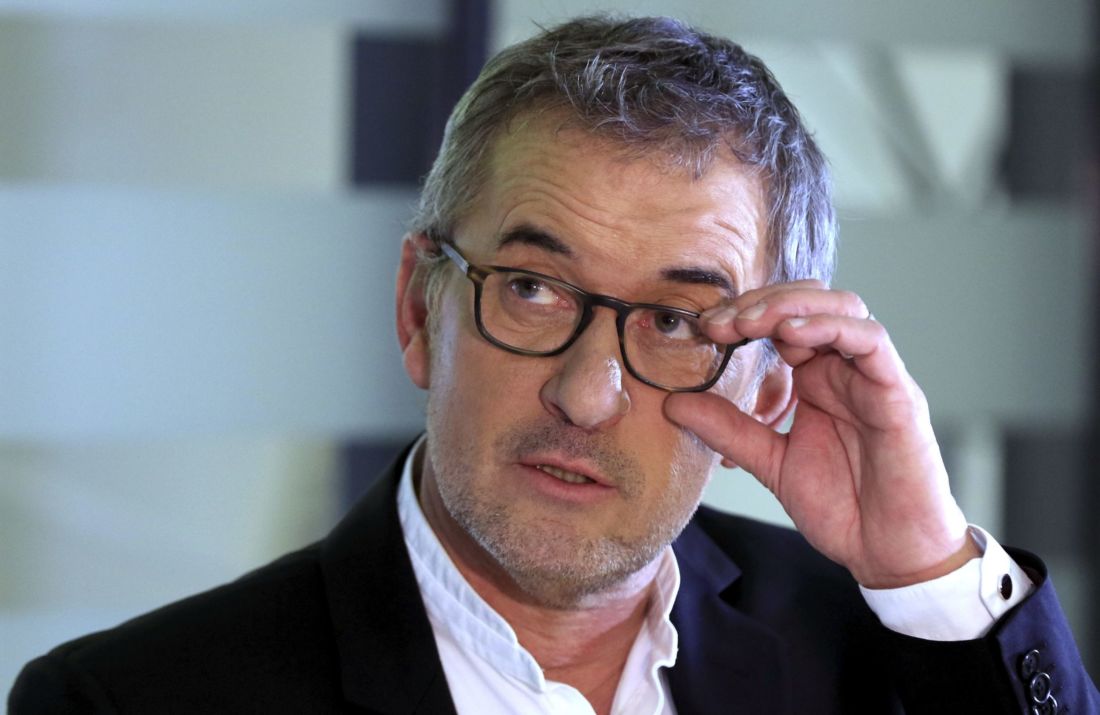 Christophe Dechavanne : Il s'emporte violemment contre des manifestants anti-vaccins