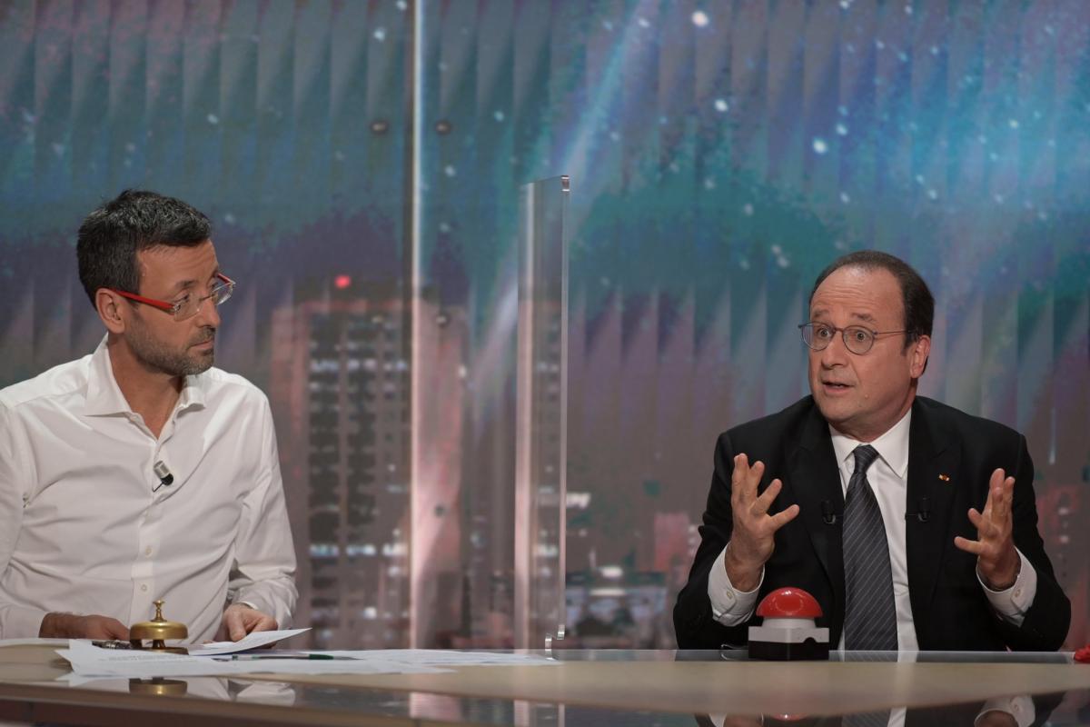 François Hollande tacle Emmanuel Macron dans l'Équipe du Soir