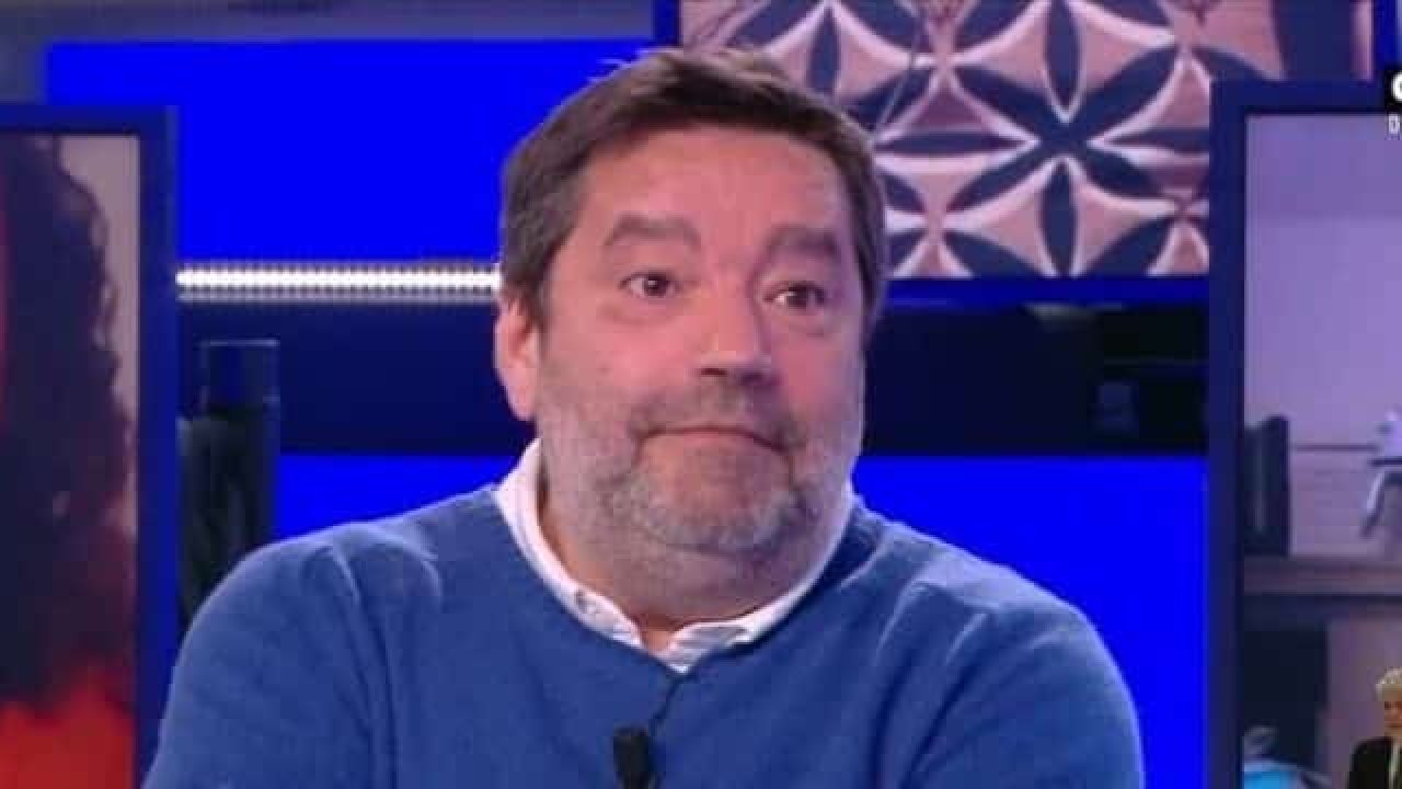 Stéphane Tapie dérape dans TPMP : &quot;J'ai pas envie de voir ce laideron&quot; ! Le chroniqueur s'explique