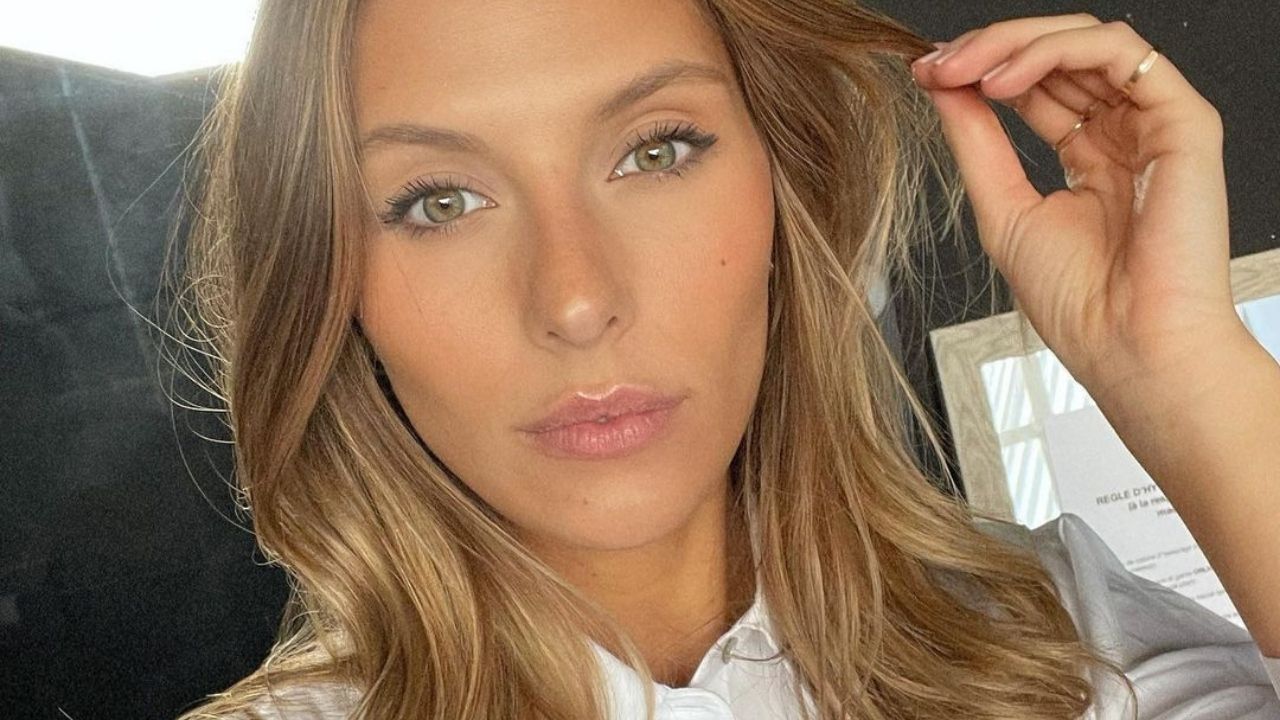 Camille Cerf victime d'un accident de voiture : L'ancienne Miss France donne de ses nouvelles