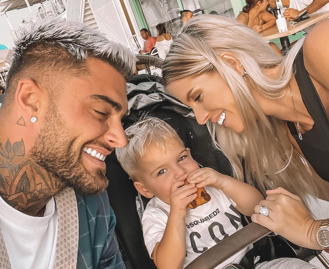  Thibault Garcia et Jessica Thivenin avec leur petit Maylone @Instagram