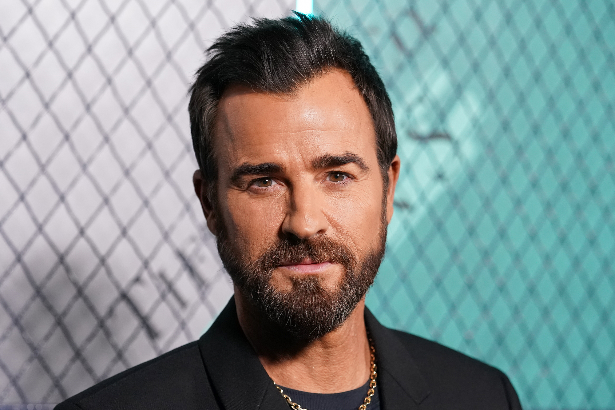 Justin Theroux : L’acteur se confie sur son amitié précieuse avec son ex Jennifer Aniston