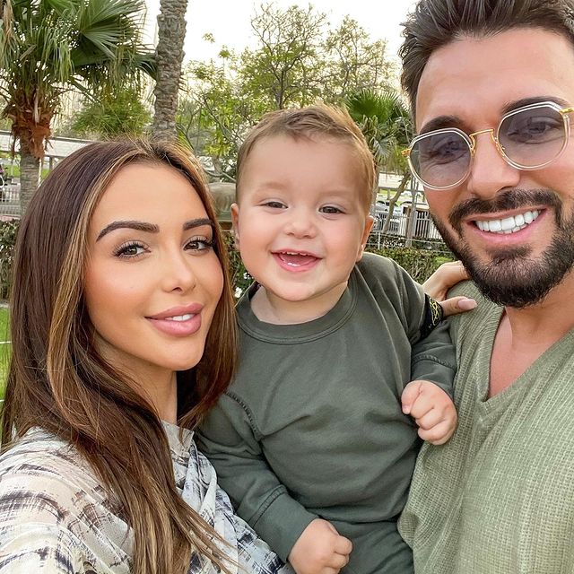 Nabilla en vacances au Kenya : Ce cliché qui a provoqué la colère des internautes