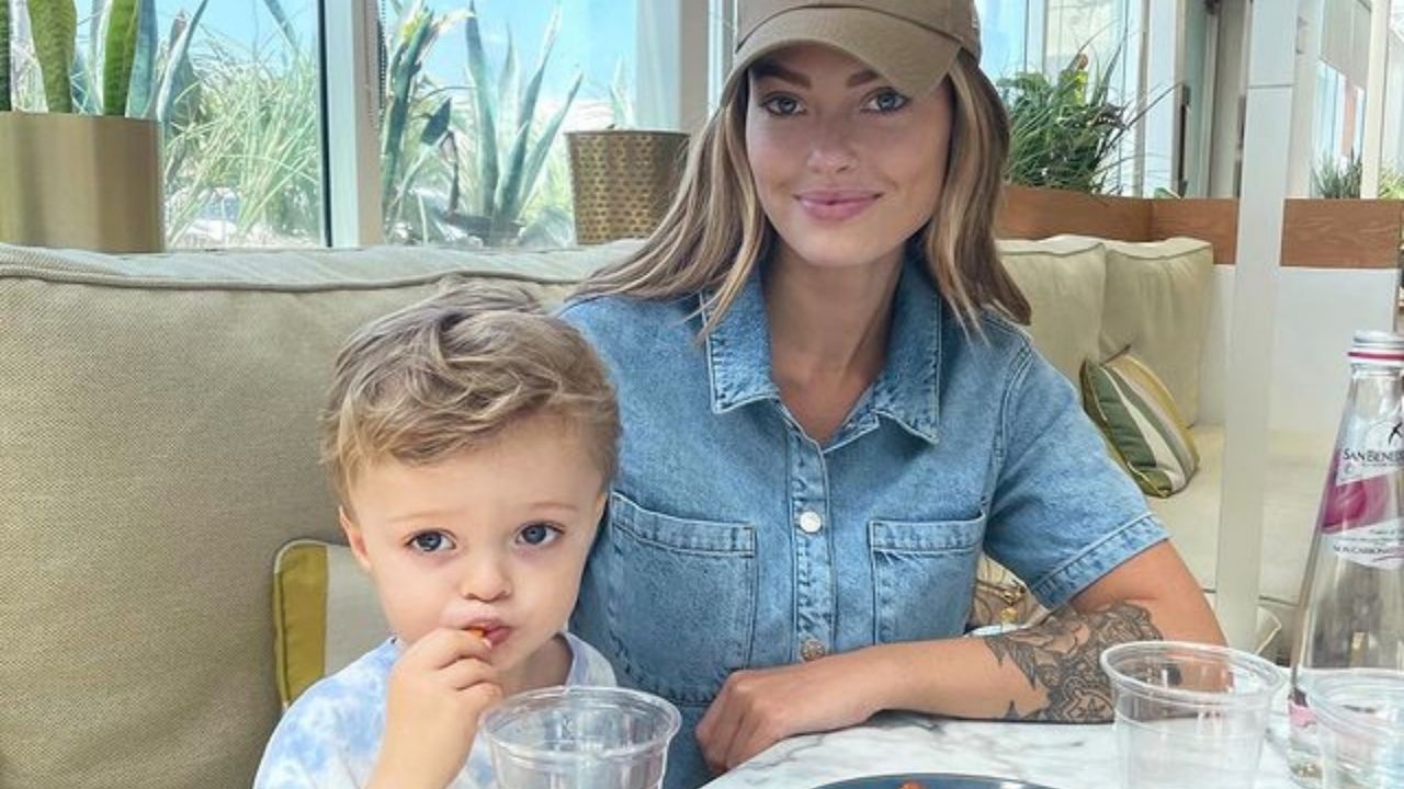  Caroline Receveur et son fils Marlone @Instagram