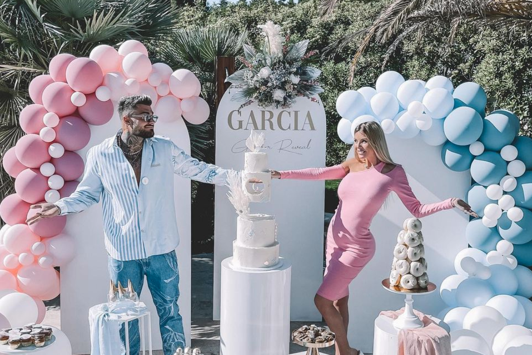  Jessica Thivenin et Tibualt Garcia lors de leur gender reveal party @Instagram